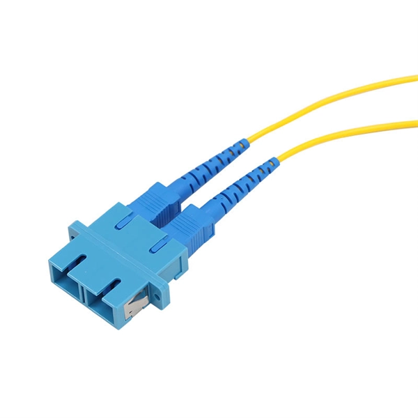 EU enclosed cable trays - E-Motional Optics & Connectivity