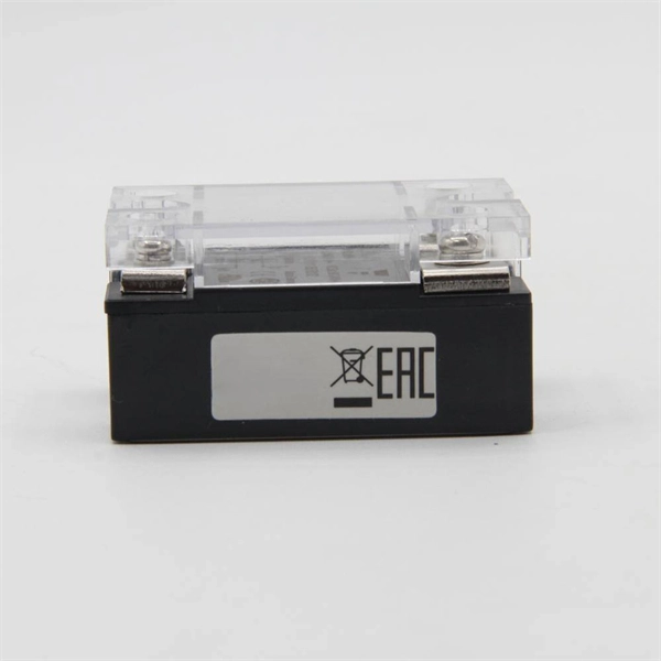 Small square tail fiber green - E-Motional Optics & Connectivity