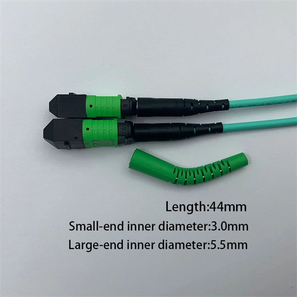 Household cable tray distribution box configuration