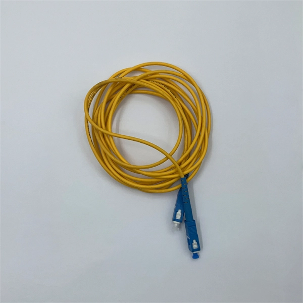 How many optical fibers are used in SFP  - E-Motional Optics & Connectivity
