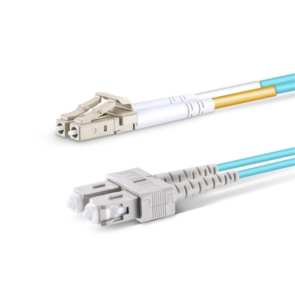 Does a photovoltaic DC combiner box need a reverse protection diode 