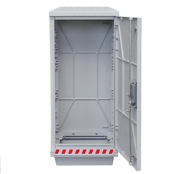 Large bend in electrical wiring distribution box